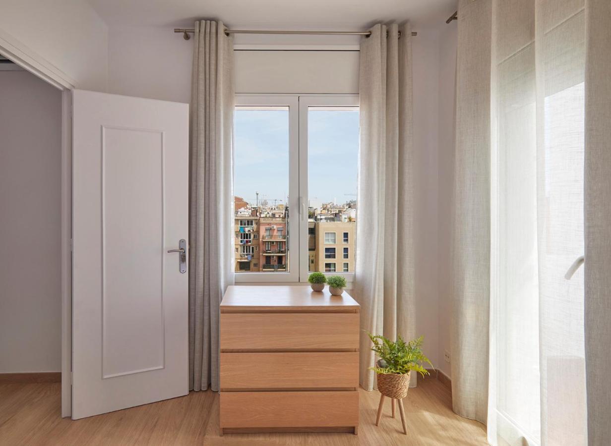 Fisa Rentals Aribau Barcelona Kültér fotó