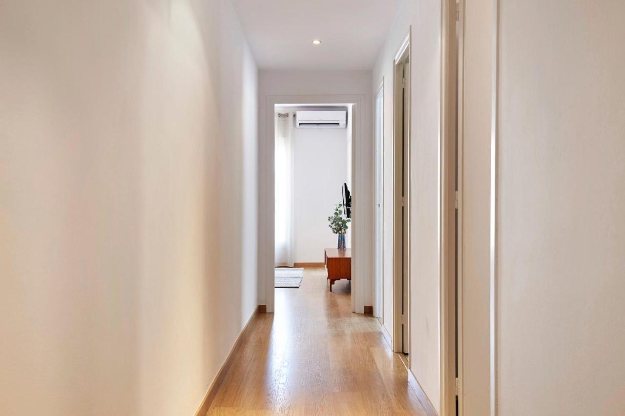 Fisa Rentals Aribau Barcelona Kültér fotó