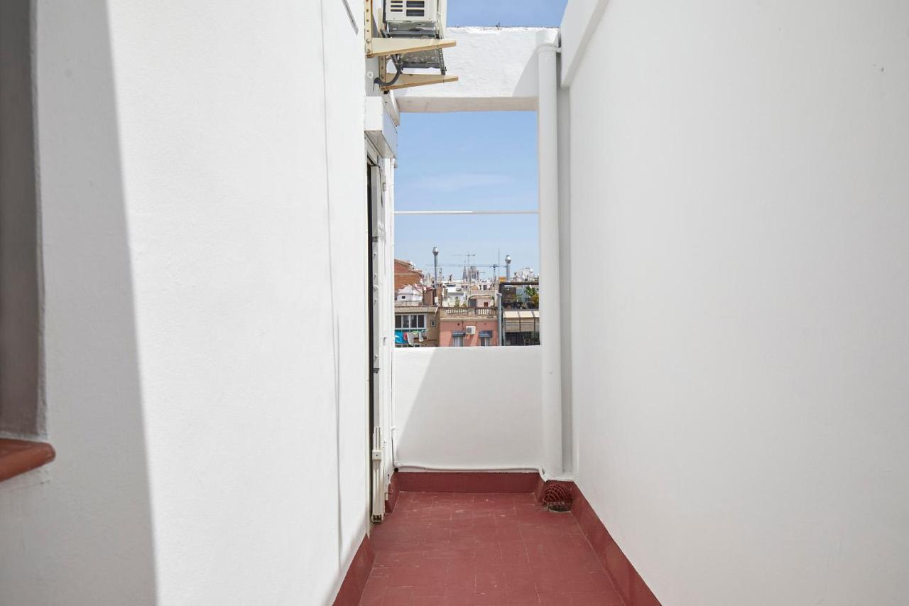 Fisa Rentals Aribau Barcelona Kültér fotó